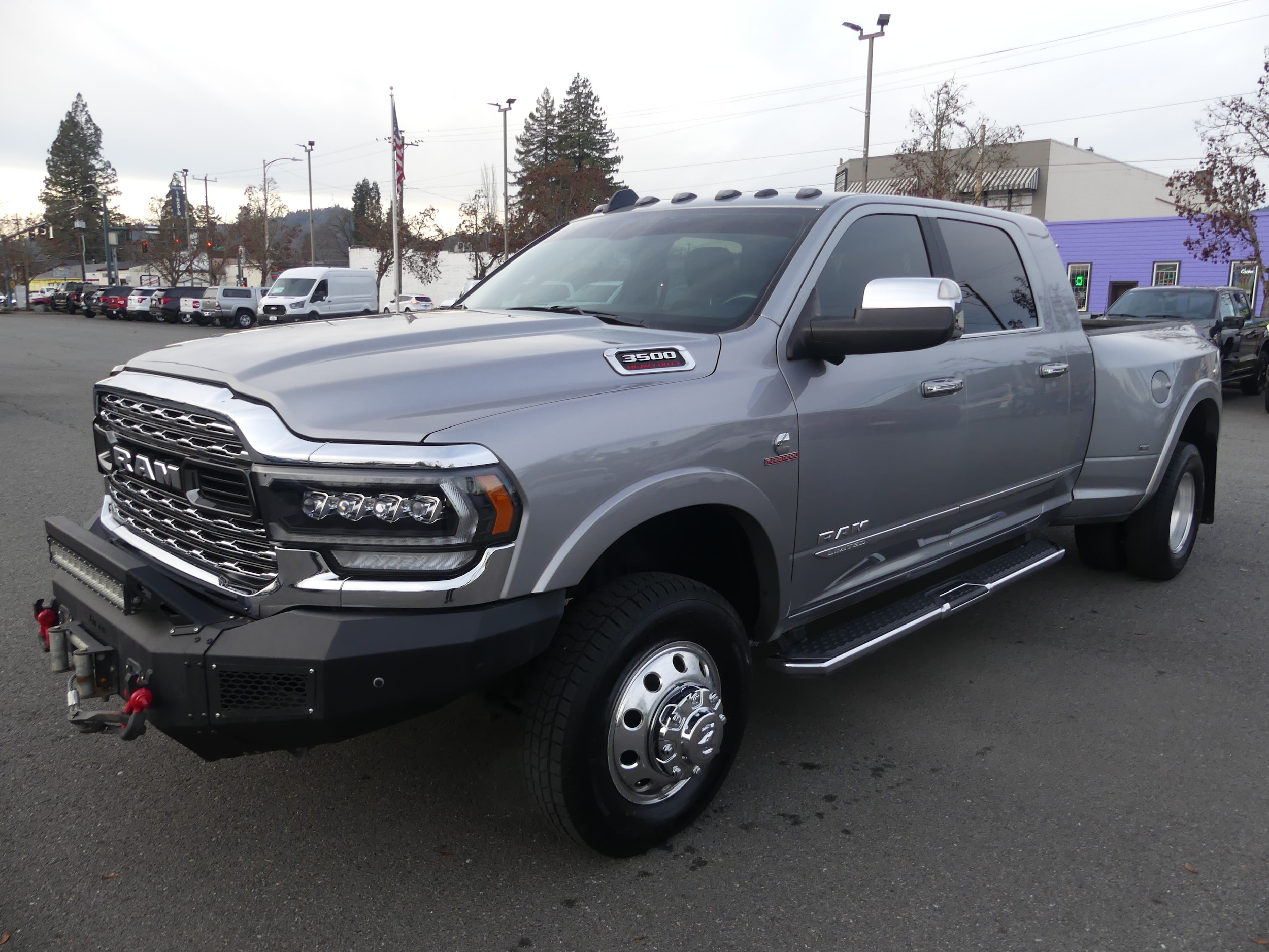 2022 RAM Ram 3500 Pickup Limited's photo