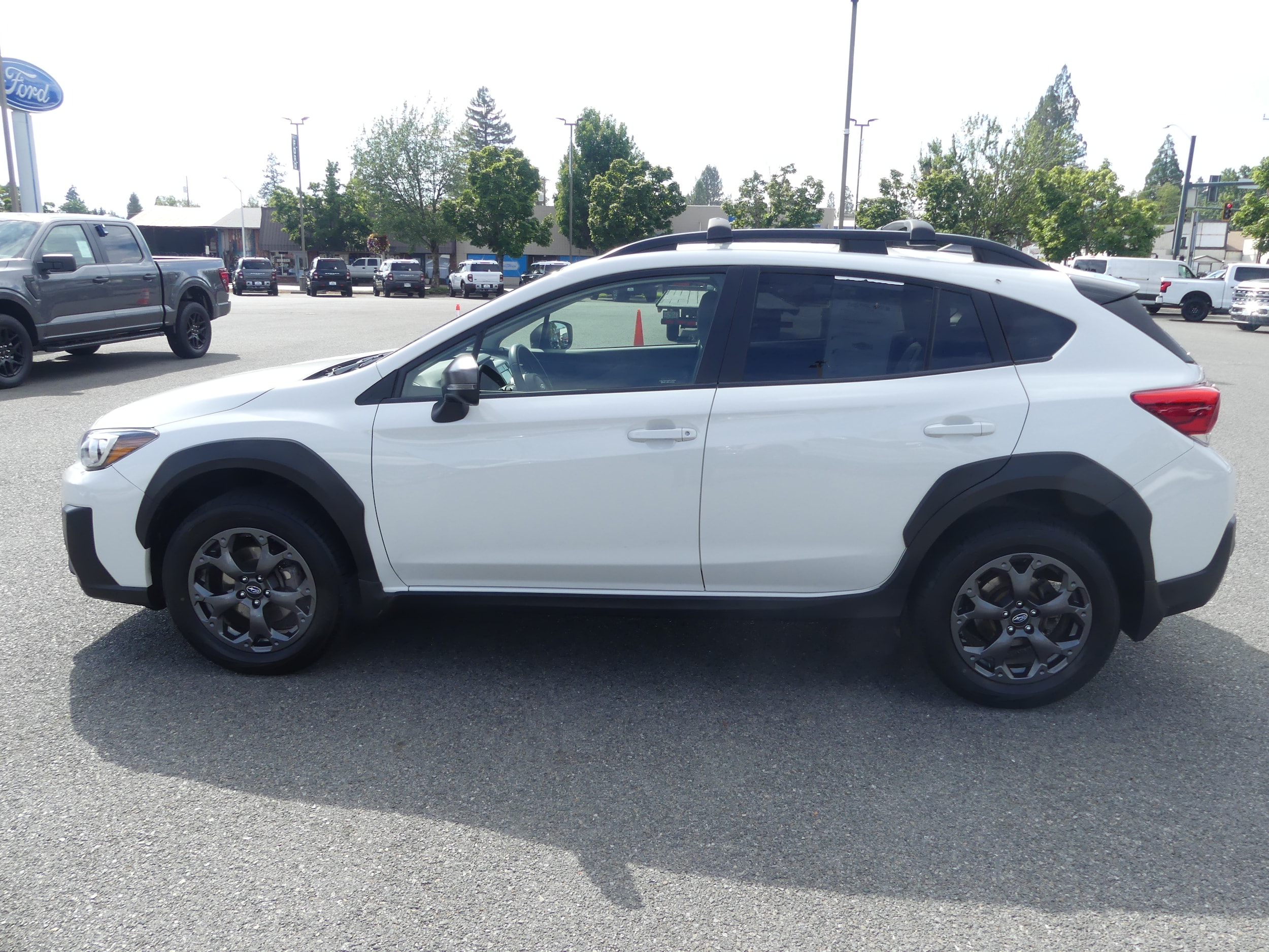 2022 Subaru Crosstrek Sport photo 2