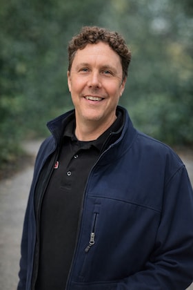 Staff member Keith Strong from ID_a1fe6cd8397d