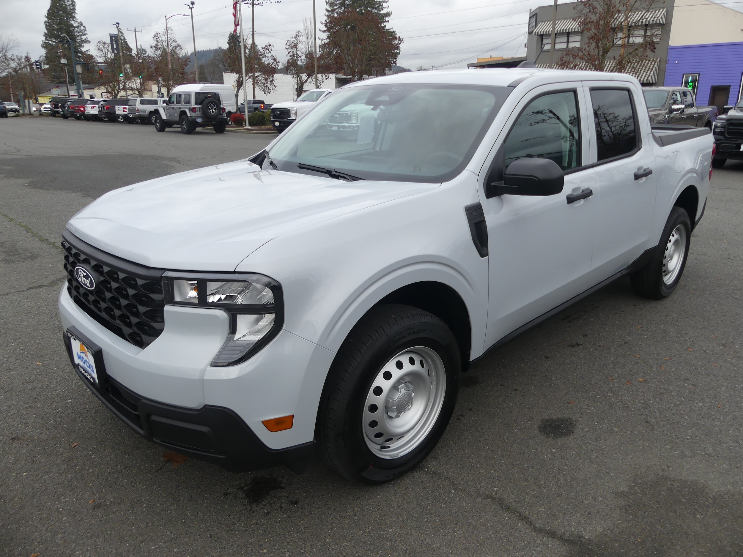 2026 Ford Maverick XL's photo