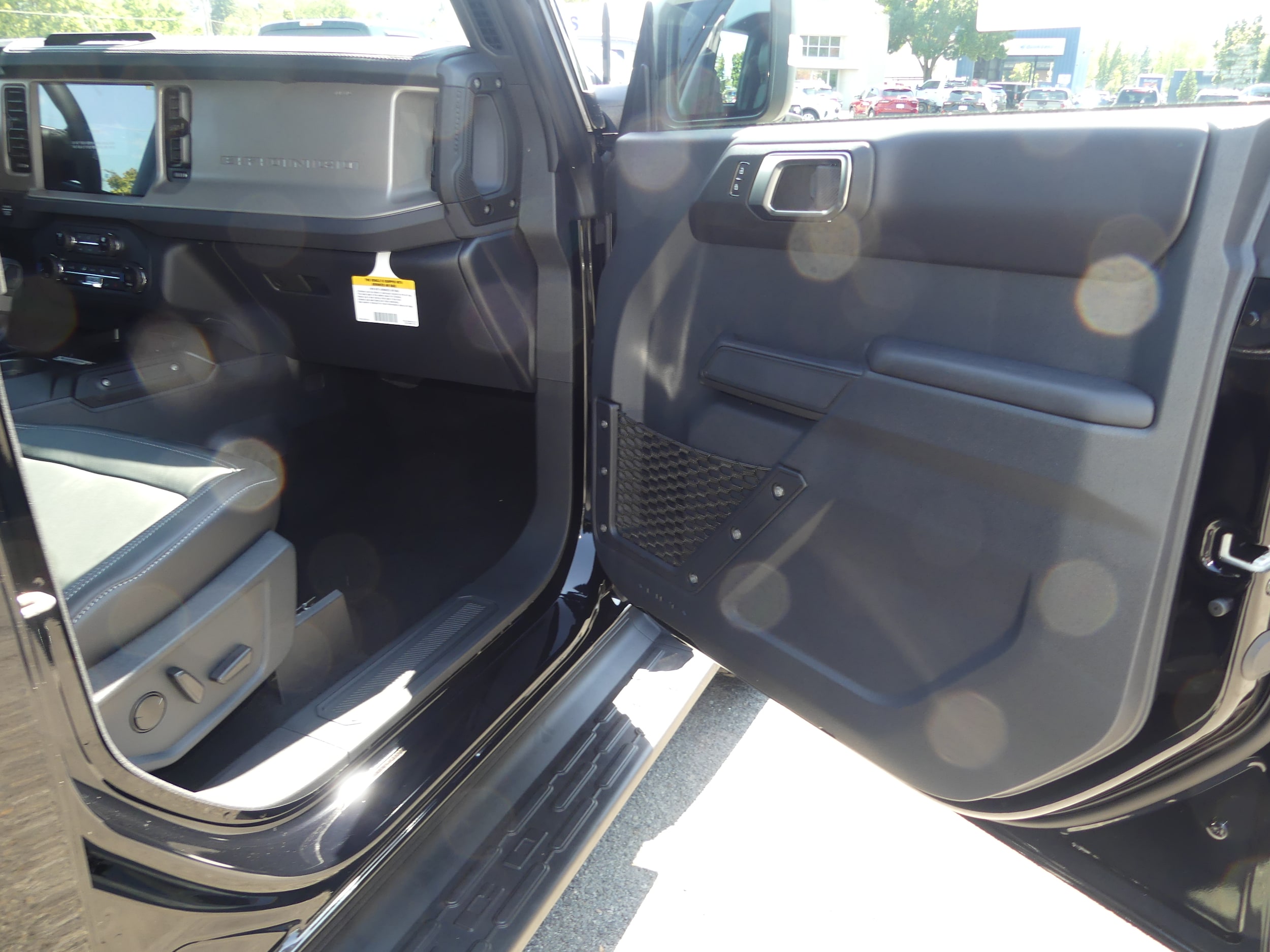 2025 Ford Bronco 4-Door Outer Banks - Photo 17