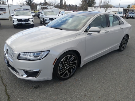 2020 Lincoln MKZ Hybrid Reserve Sedan