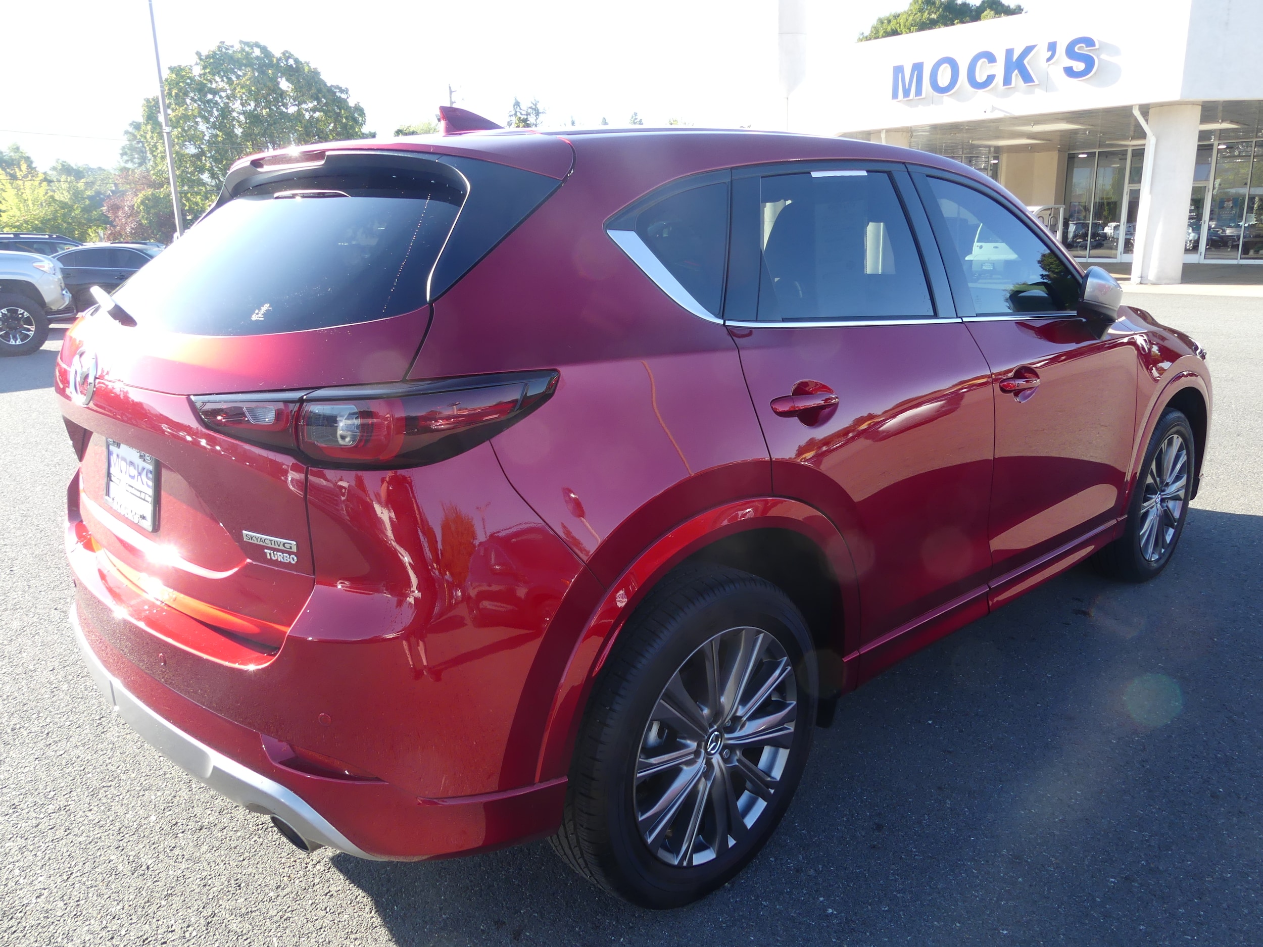 Used 2024 Mazda CX-5 Turbo Signature with VIN JM3KFBXY6R0404794 for sale in Grants Pass, OR