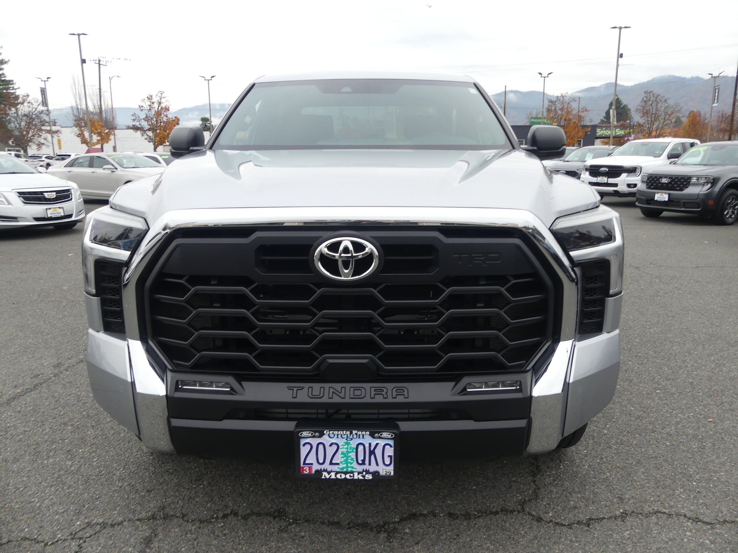 2025 Toyota Tundra SR5 photo 2
