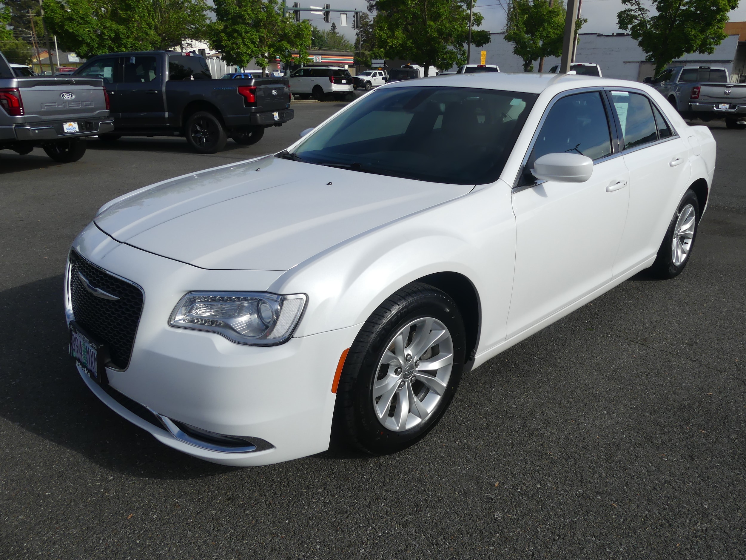 2015 Chrysler 300 Limited