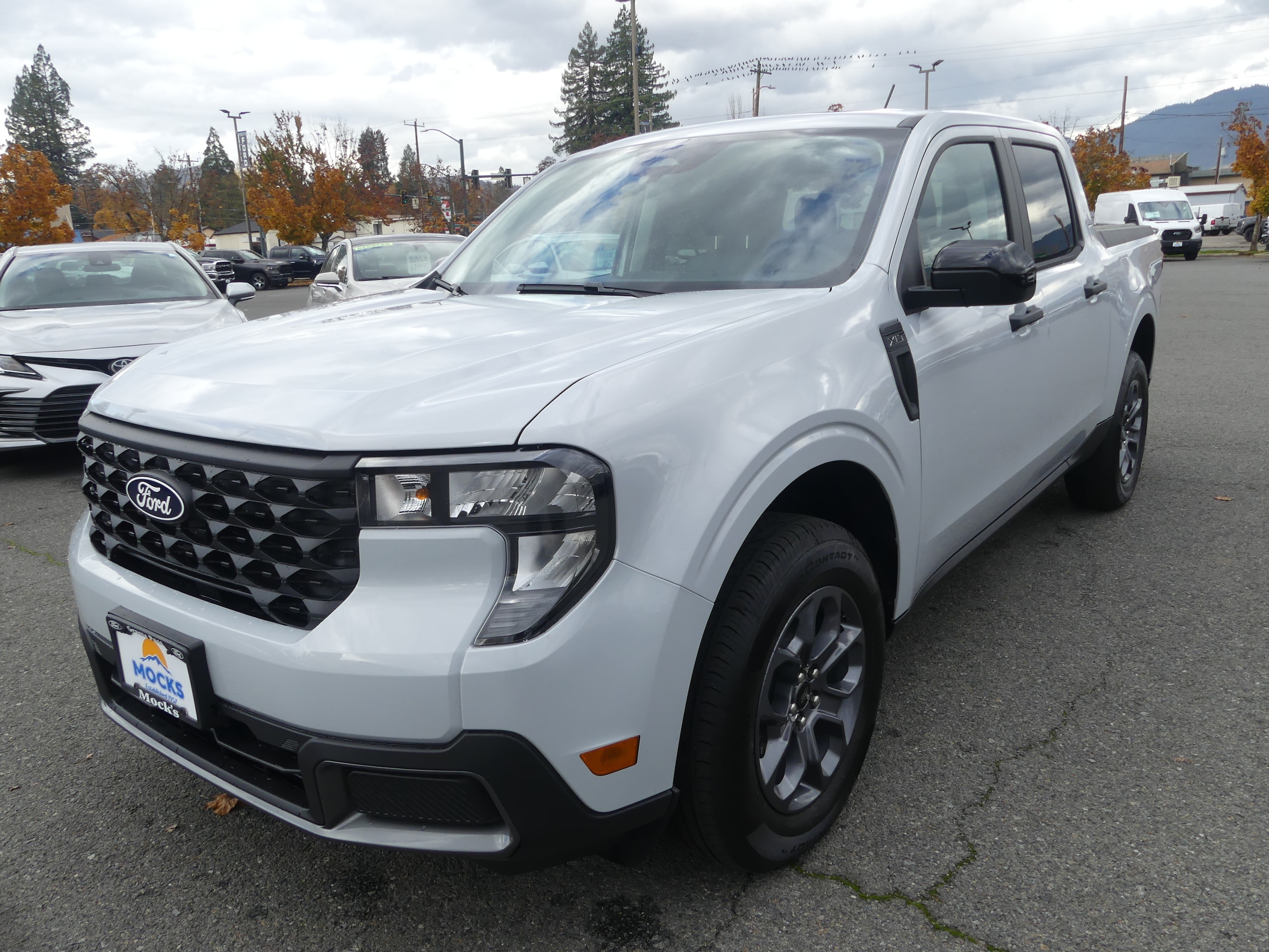 2025 Ford Maverick XLT's photo