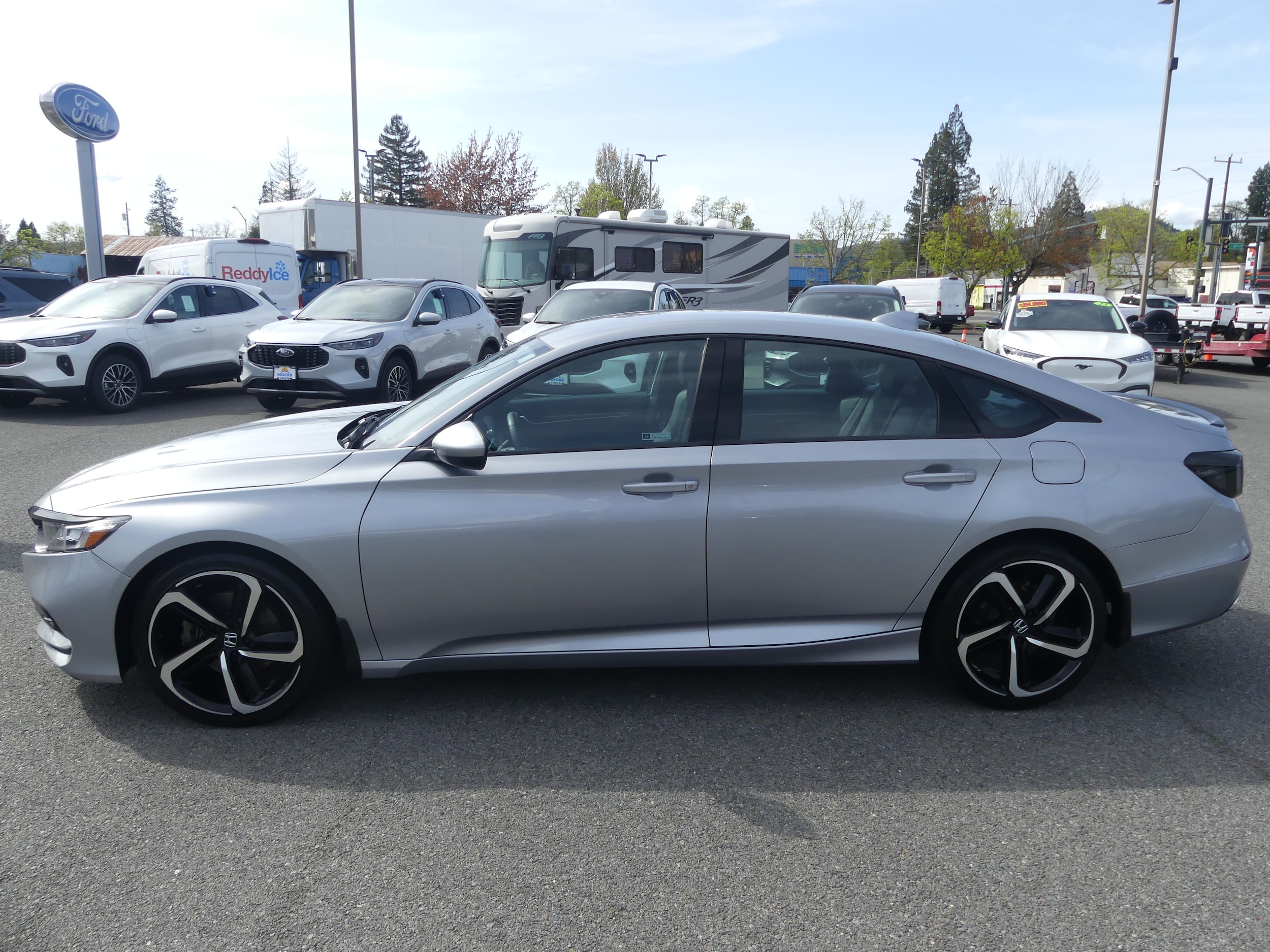 Used 2019 Honda Accord Sport with VIN 1HGCV1F3XKA119016 for sale in Grants Pass, OR