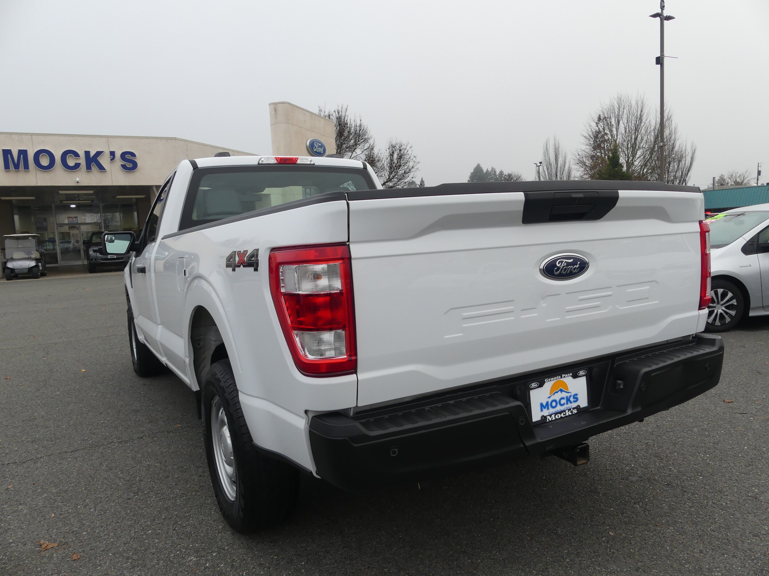 2022 Ford F-150 XL photo 4