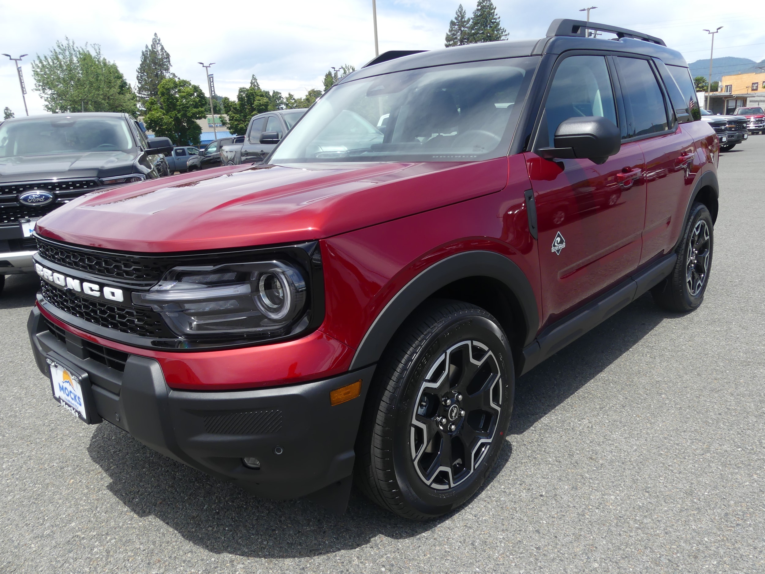 2025 Ford Bronco Sport Outer Banks's photo