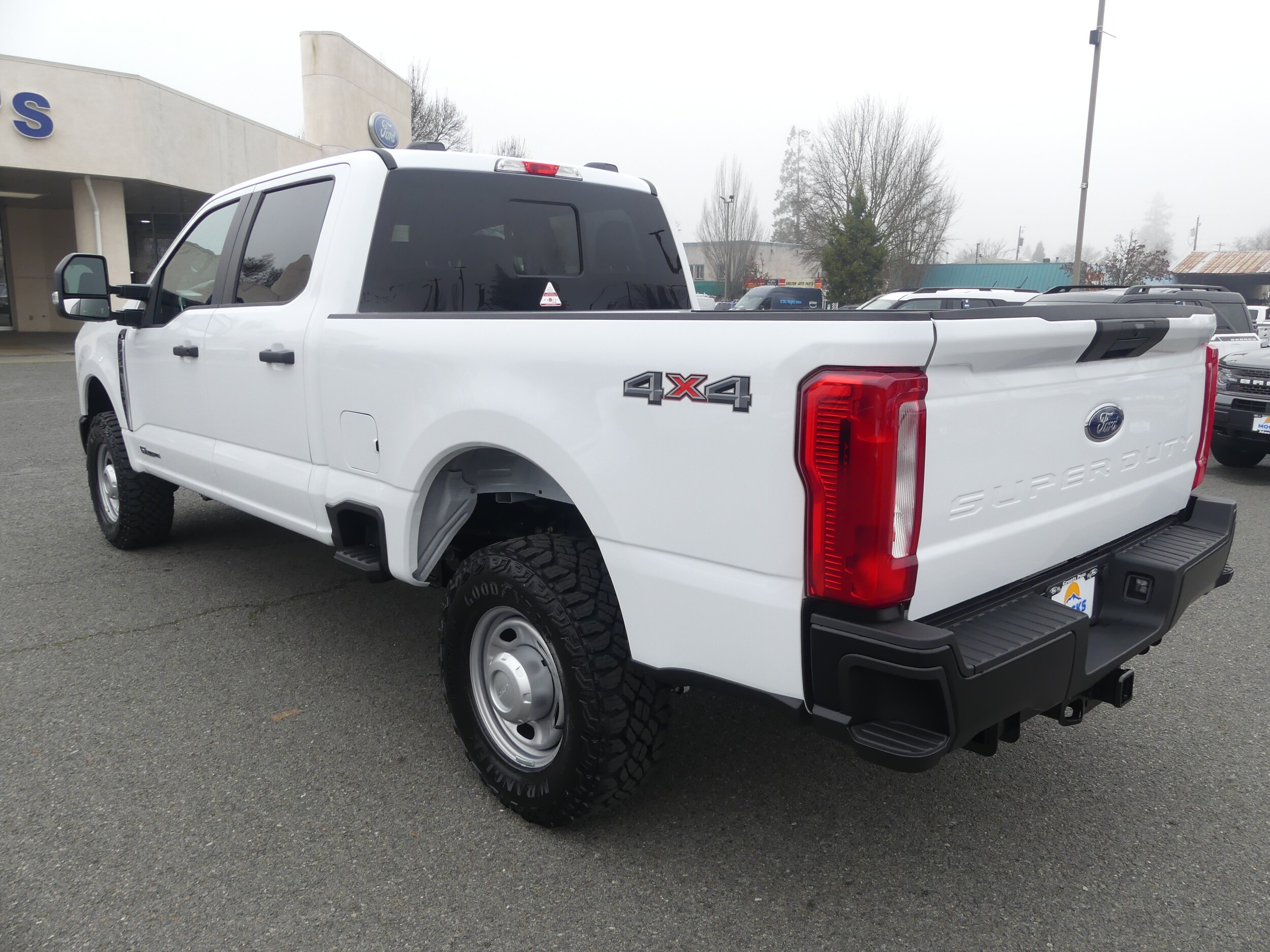 2025 Ford F-250 XL photo 3