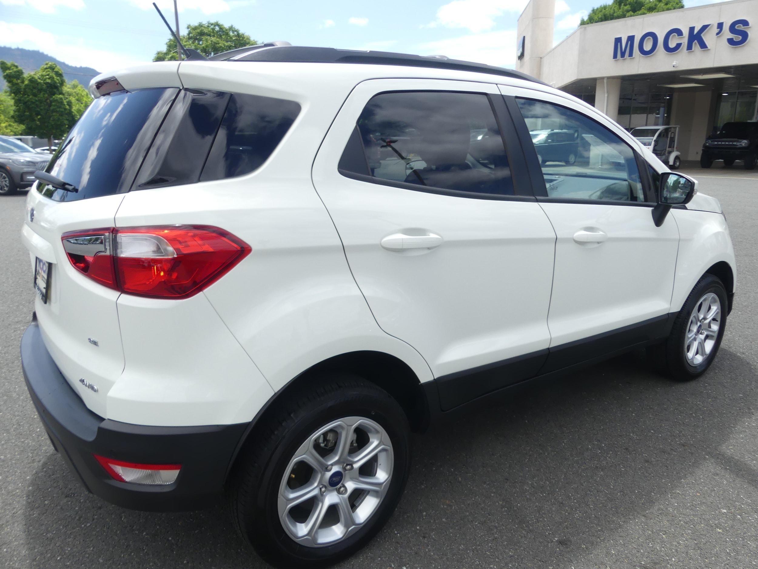 Used 2022 Ford EcoSport SE with VIN MAJ6S3GL8NC458970 for sale in Grants Pass, OR