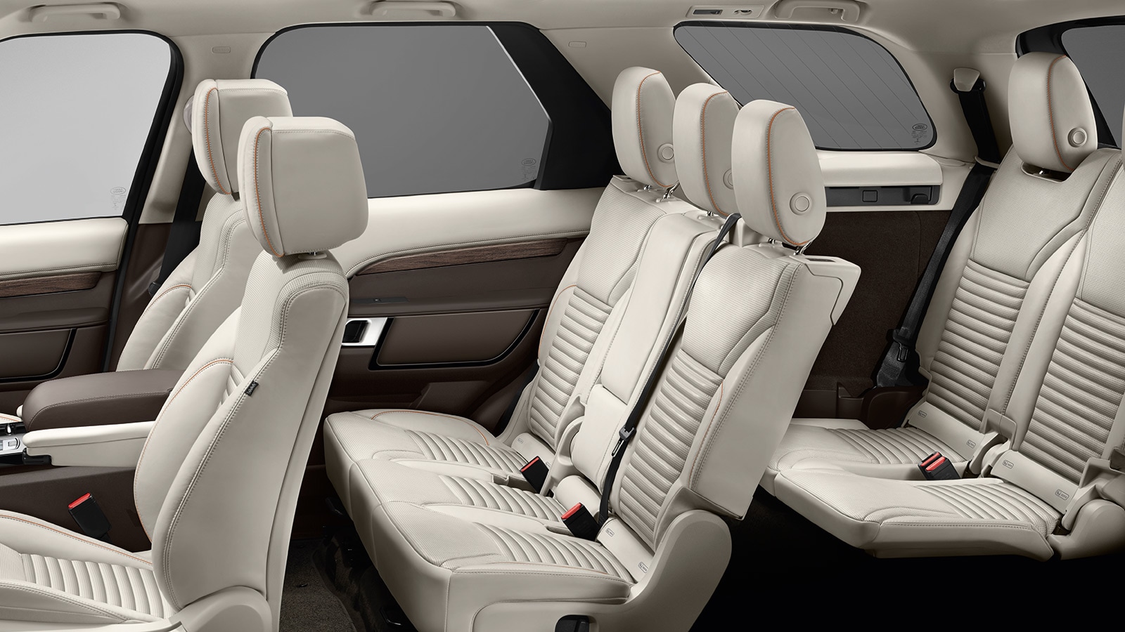 636773129557048785UR.jpg 2019 Land Rover Discover Interior