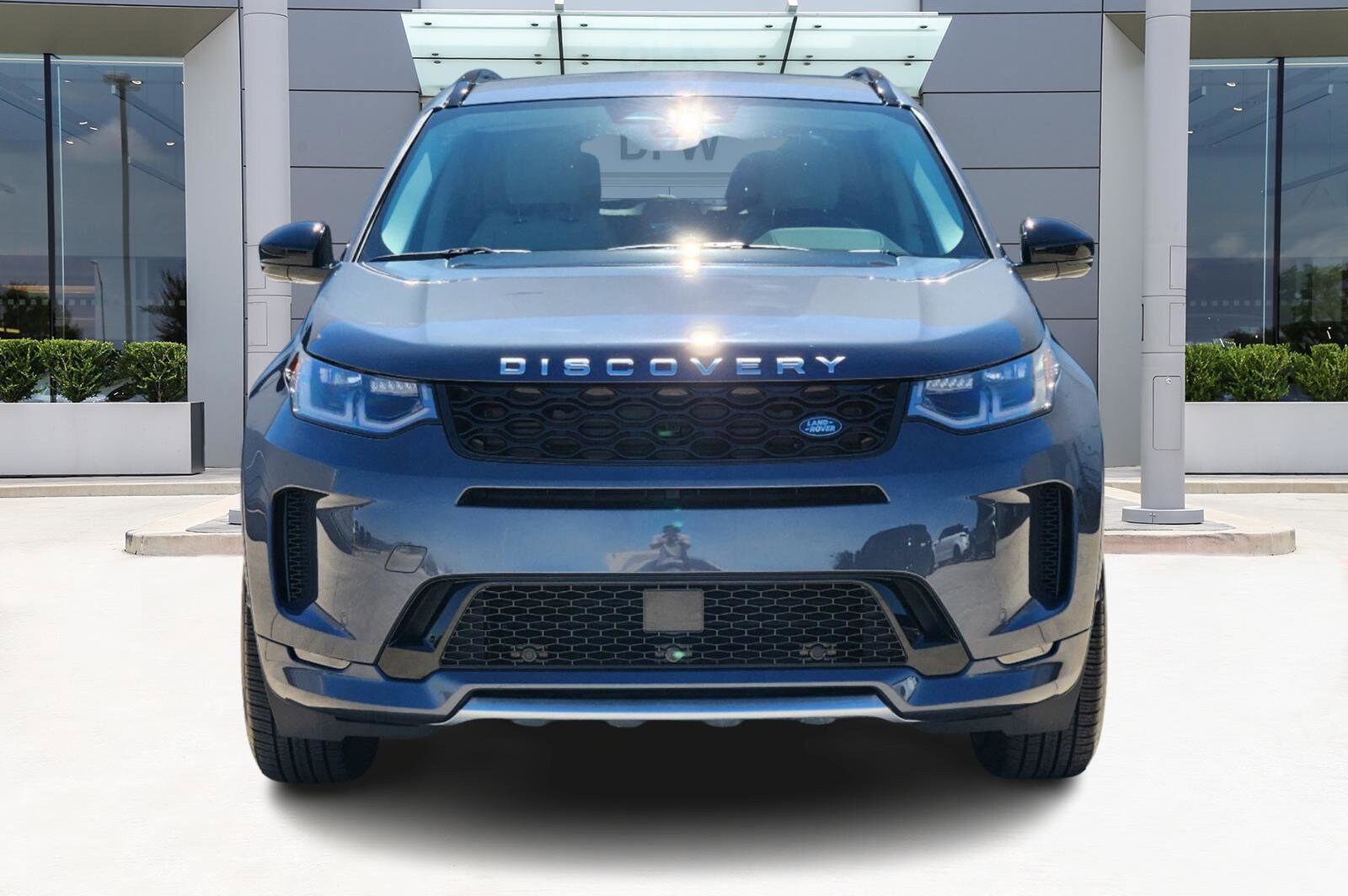 2025 Land Rover Discovery Sport S photo 2