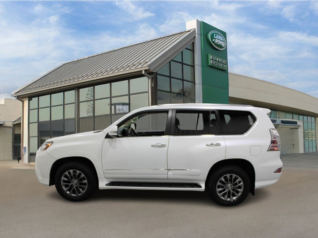 Used 2016 Lexus GX Luxury with VIN JTJJM7FX8G5121441 for sale in Creve Coeur, MO