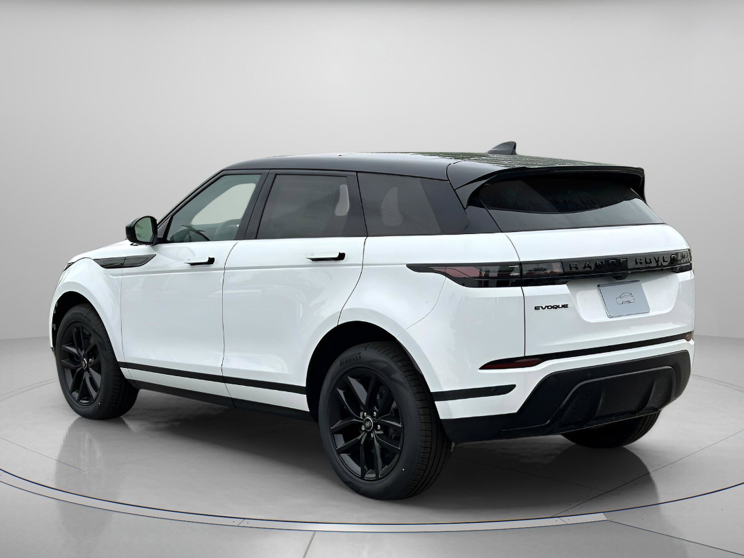 2026 Land Rover Range Rover Evoque S photo 3