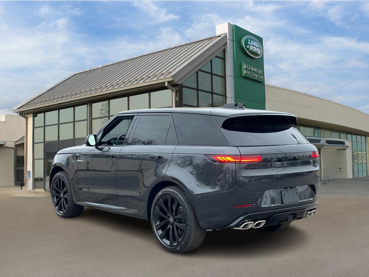 2025 Land Rover Range Rover Sport SE photo 3
