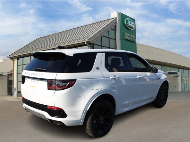 2025 Land Rover Discovery Sport S photo 4