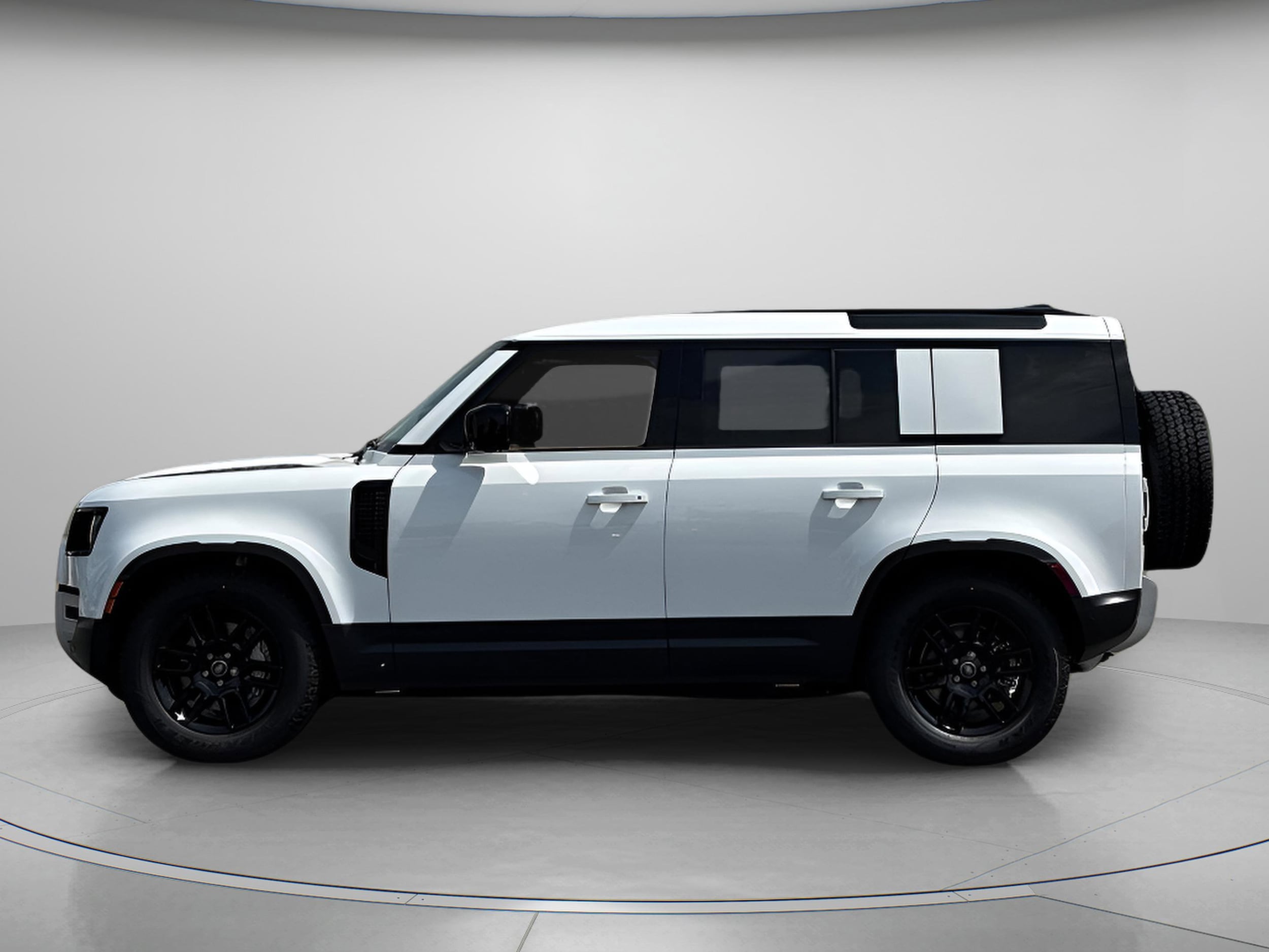 Used 2025 Land Rover Defender S with VIN SALEJ7EX4S2421642 for sale in Creve Coeur, MO