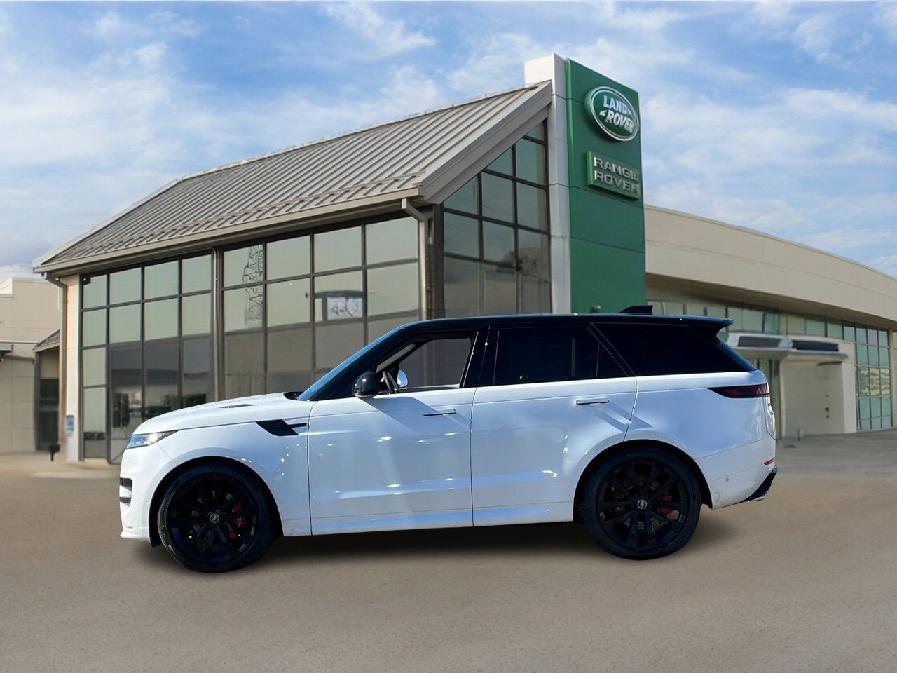 2025 Land Rover Range Rover Sport SE photo 2