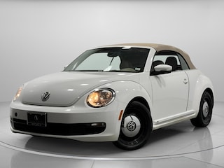 2013 Volkswagen Beetle 2.5L w/PZEV Convertible