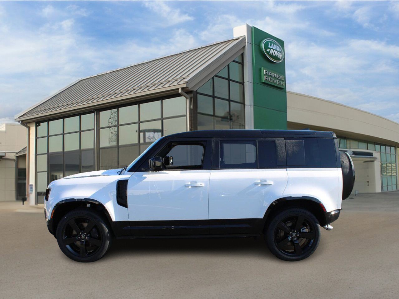 2025 Land Rover Defender 110 X-Dynamic SE photo 2