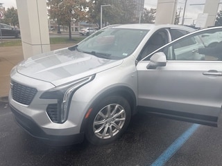 2019 CADILLAC XT4 Luxury SUV