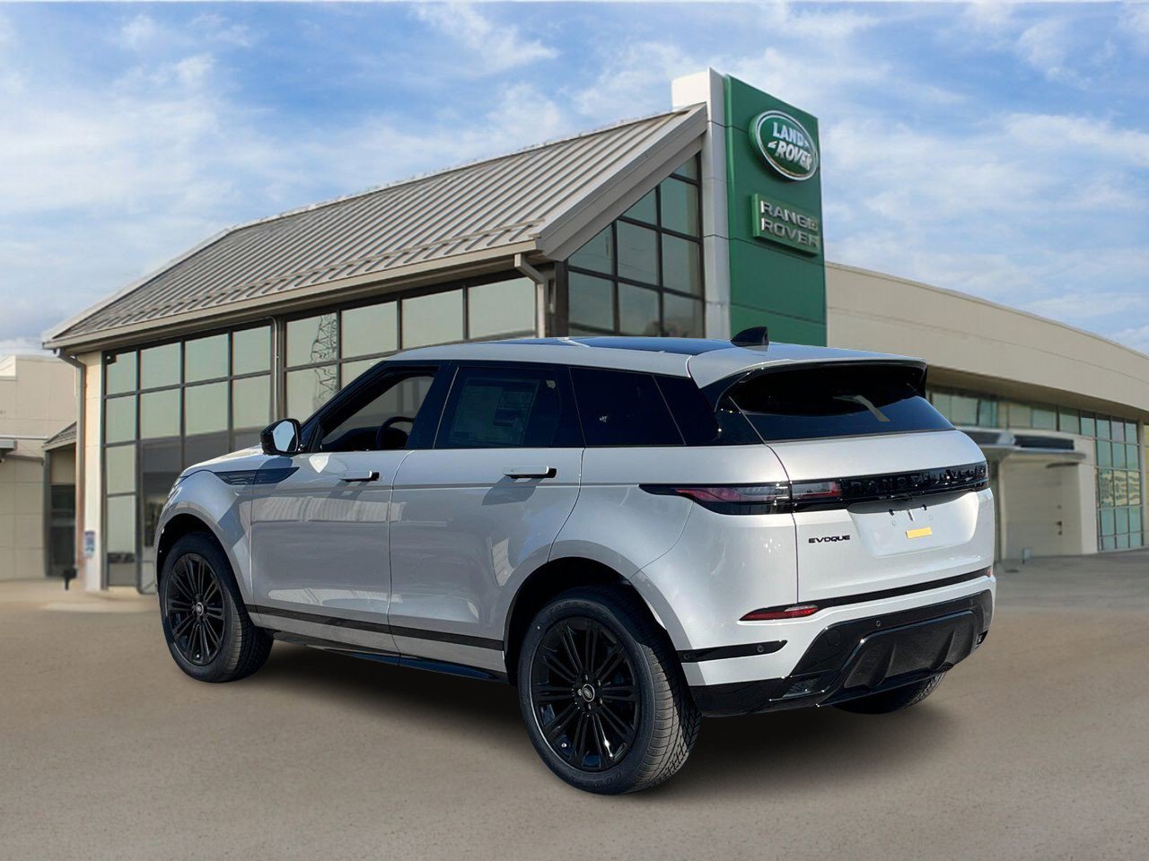 2026 Land Rover Range Rover Evoque Dynamic SE photo 3