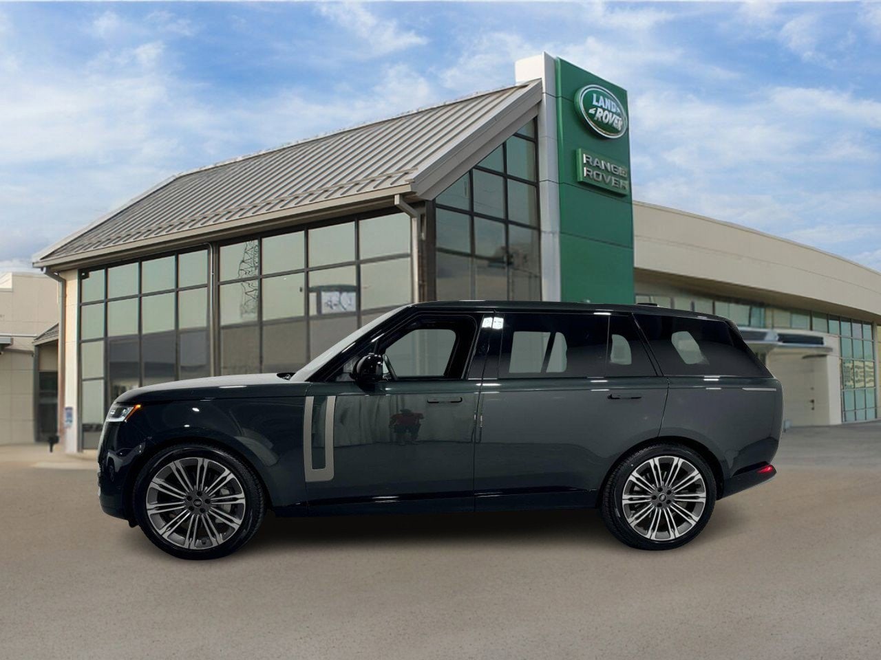 Certified 2023 Land Rover Range Rover SE with VIN SALKPBE70PA011941 for sale in Creve Coeur, MO