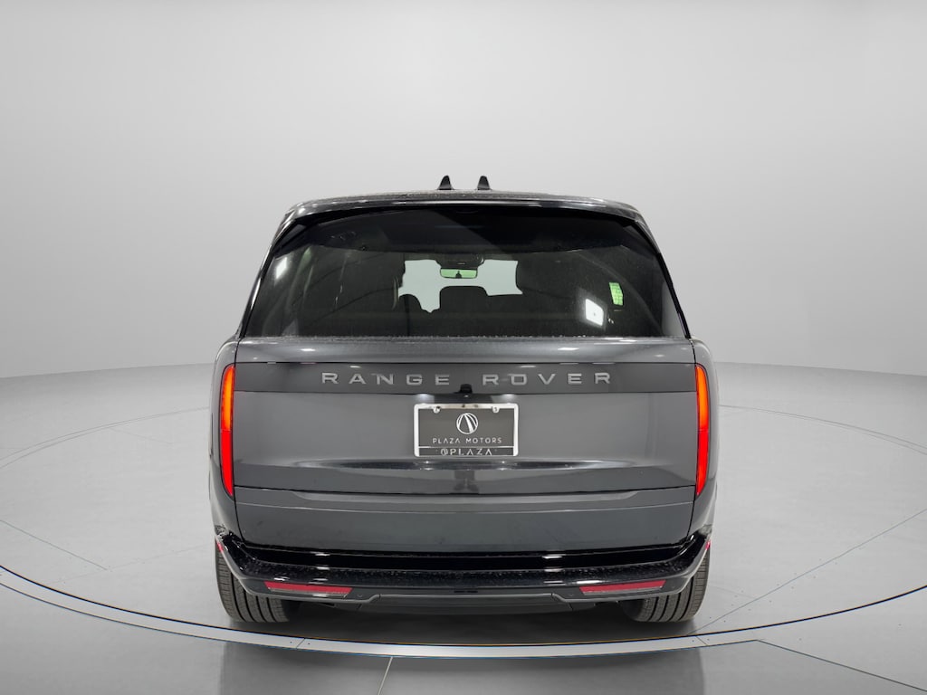 New 2026 Land Rover Range Rover SE SUV