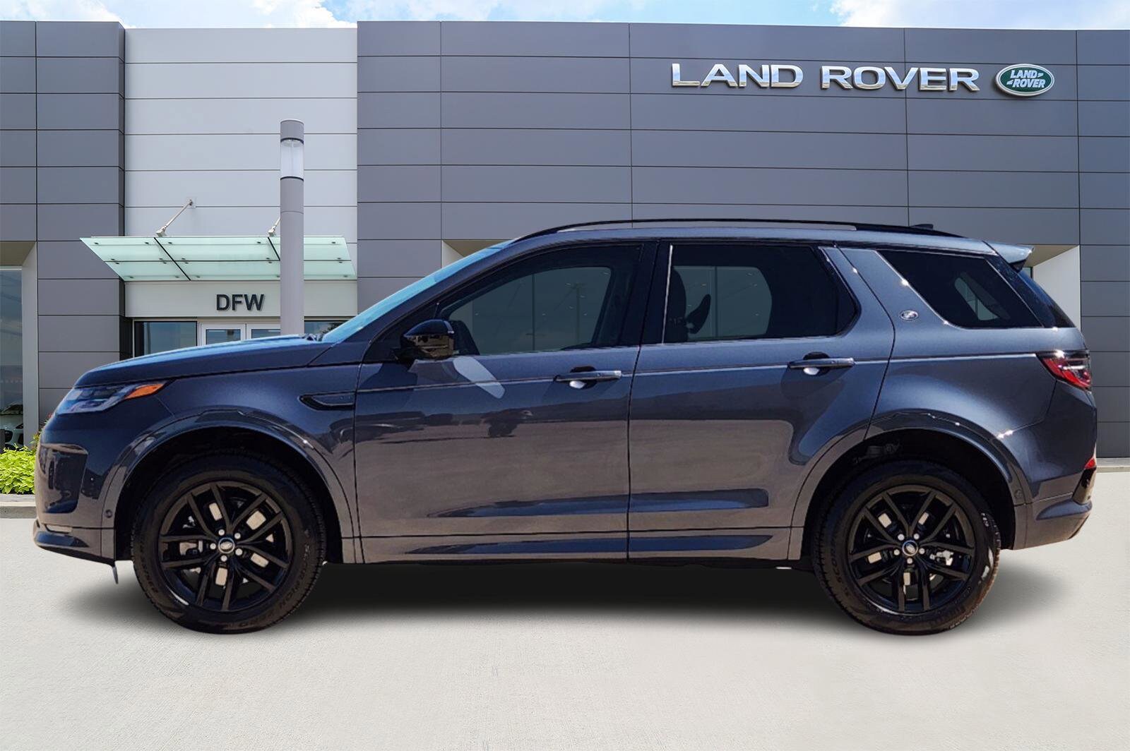 2025 Land Rover Discovery Sport S photo 3
