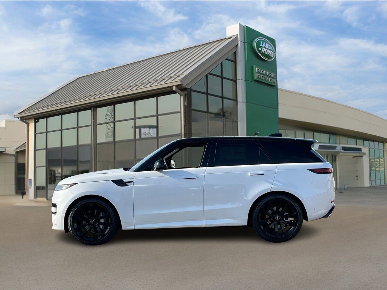 2025 Land Rover Range Rover Sport SE photo 2