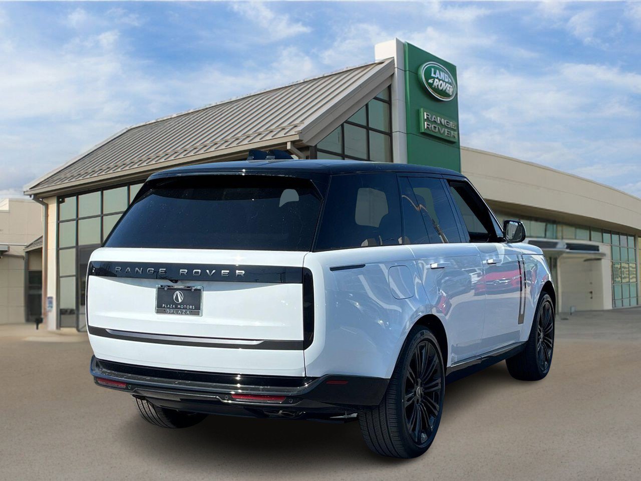 2025 Land Rover Range Rover SE photo 4