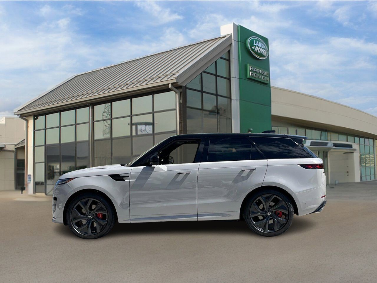 2025 Land Rover Range Rover Sport SE photo 2