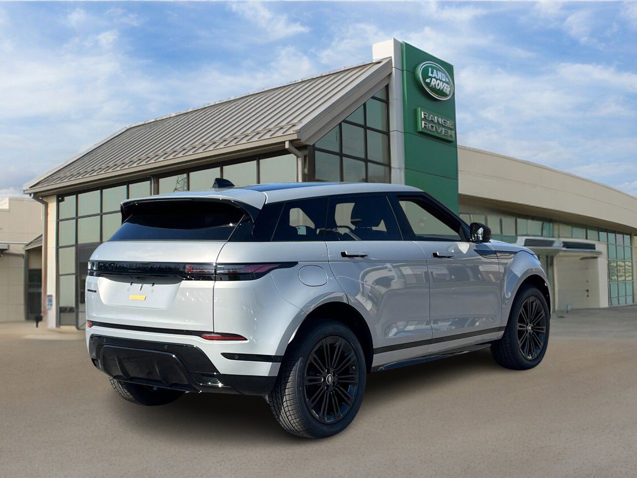 2026 Land Rover Range Rover Evoque Dynamic SE photo 4
