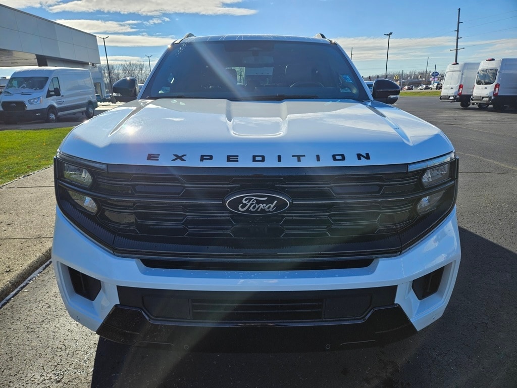 New 2025 Ford Expedition Max Platinum SUV