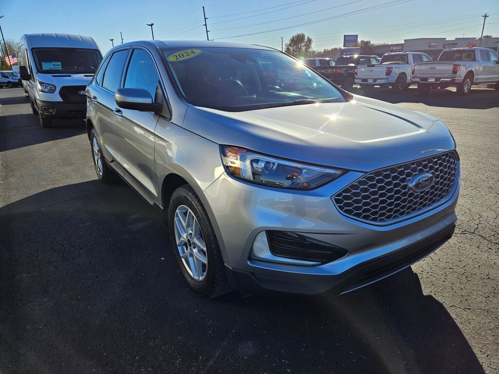 Used 2024 Ford Edge SUV