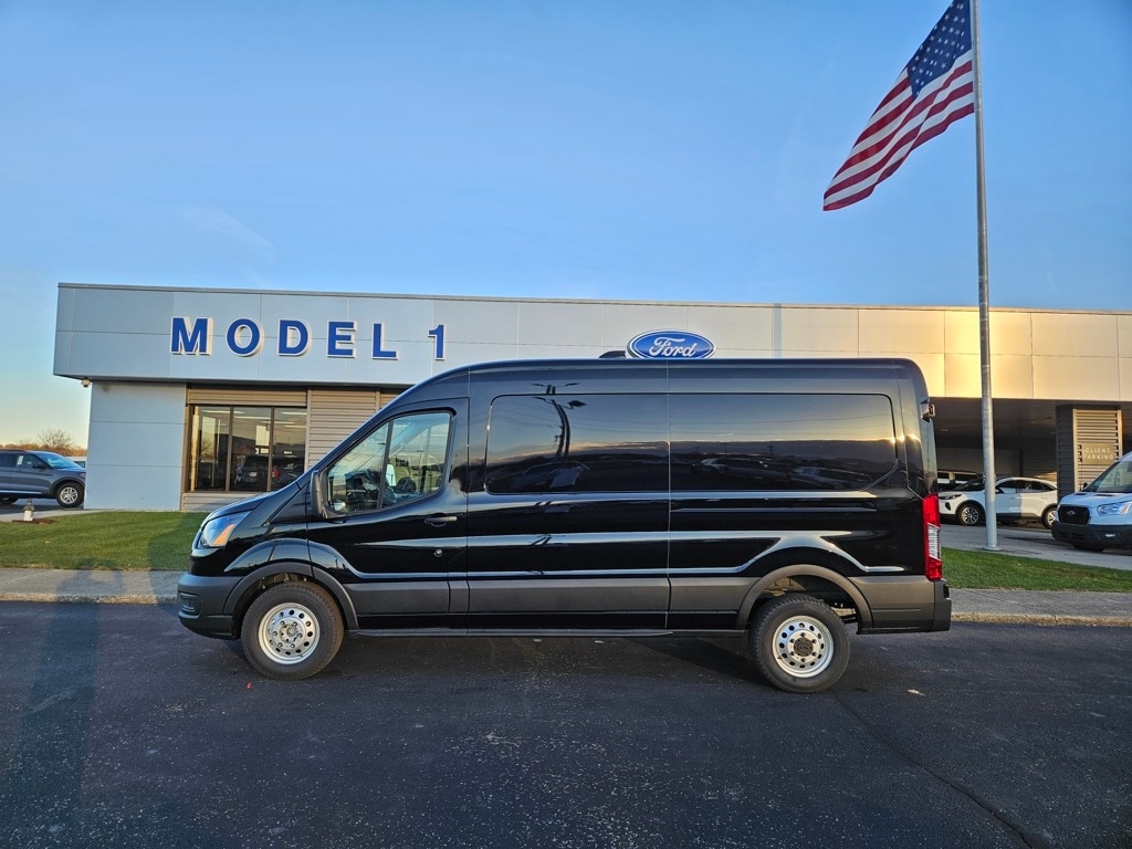 2026 Ford Transit Van Base's photo