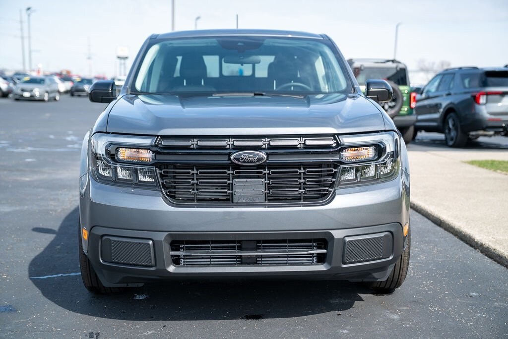2024 Ford Maverick Lariat photo 2