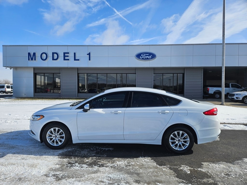 2018 Ford Fusion S
