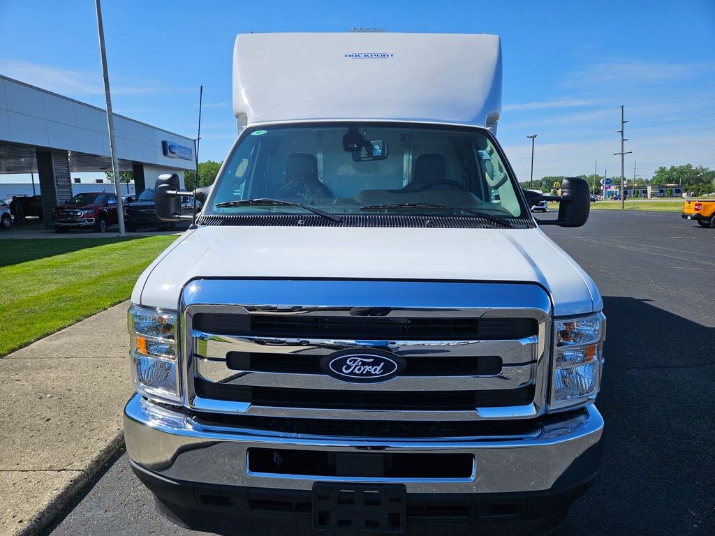 New 2027 Ford E-350 Cutaway Base Truck