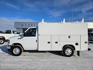 2026 Ford E-350 Cutaway Base Truck