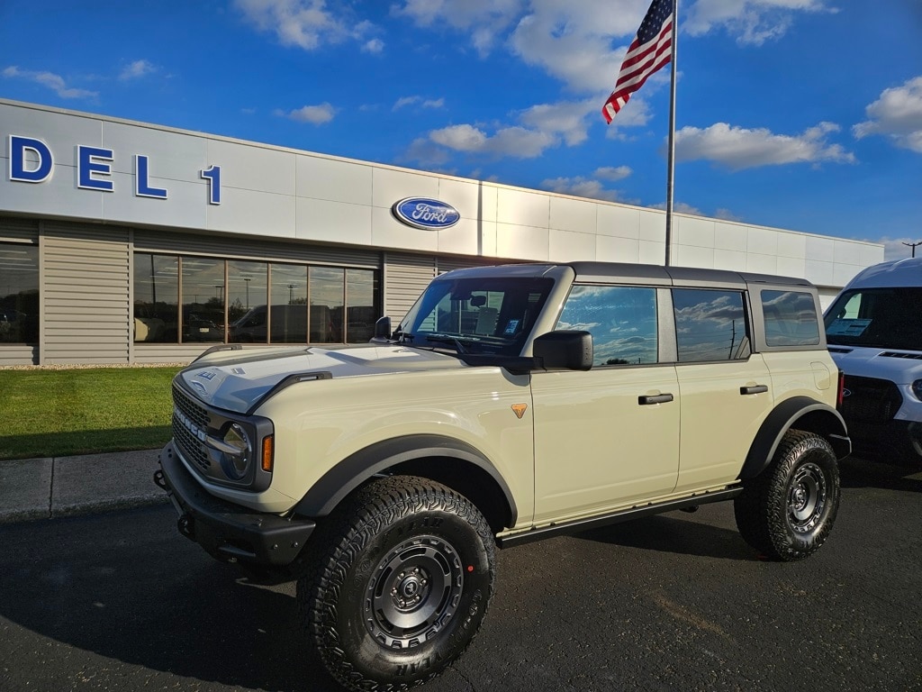 New 2025 Ford Bronco Badlands SUV
