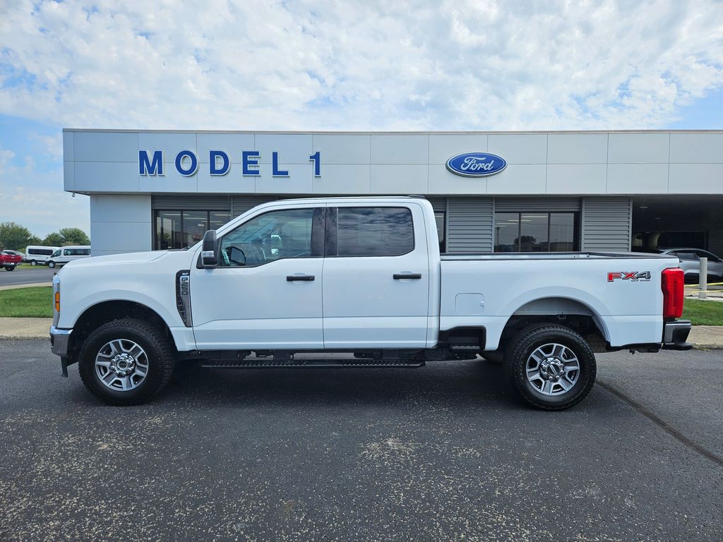 2025 Ford F-250 Super Duty XLT
