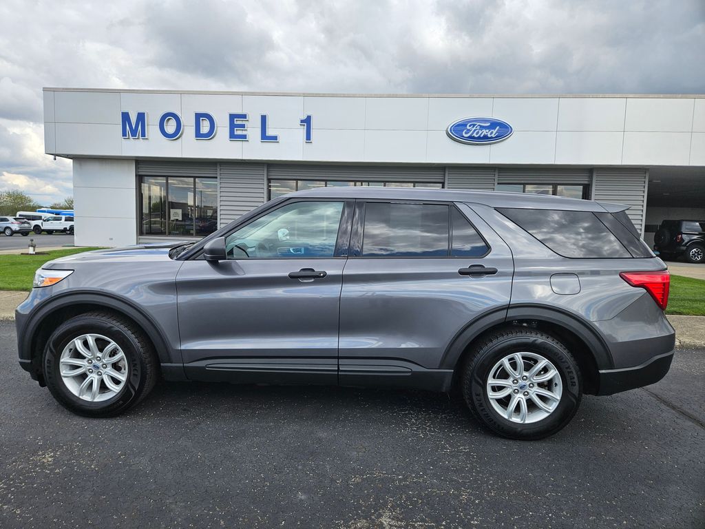 2021 Ford Explorer Base RWD's photo