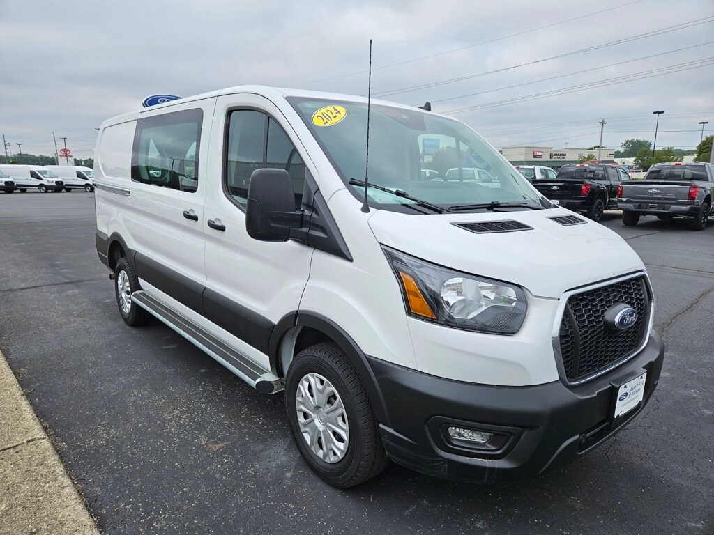 2024 Ford Transit photo 4