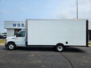 2026 Ford E-450 Cutaway Base Truck