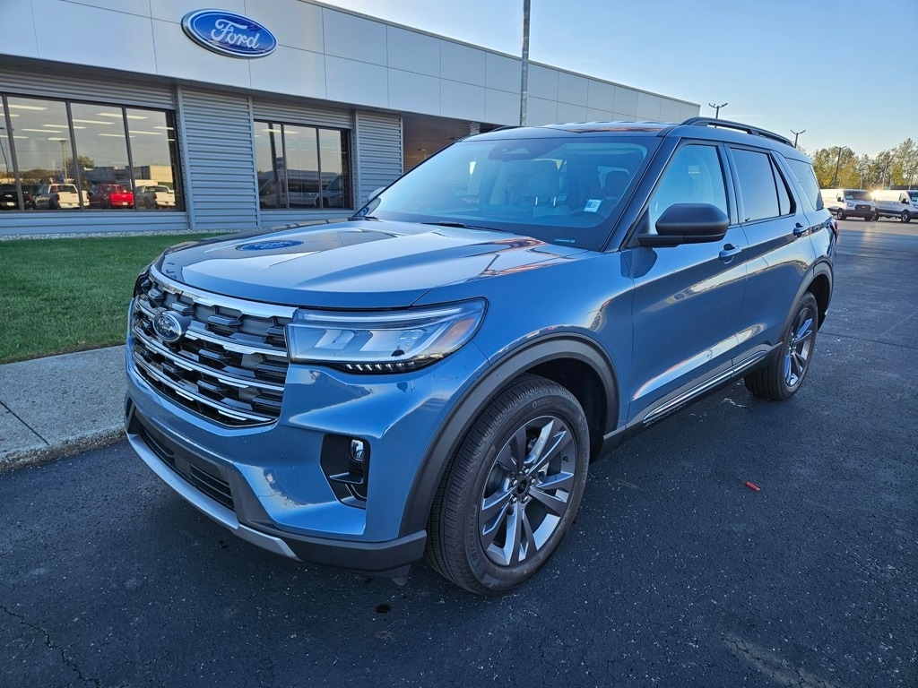 New 2025 Ford Explorer Active SUV