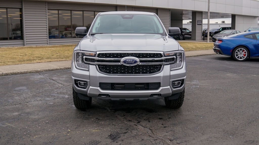 2024 Ford Ranger XLT photo 2
