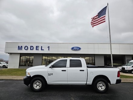 2019 Ram 1500 Classic Tradesman Truck Crew Cab