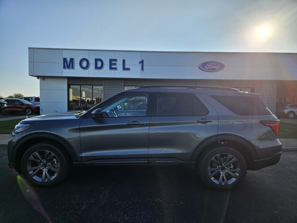 2026 Ford Explorer Active SUV